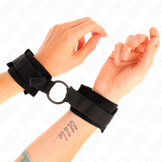 KINK - MANETTE IN PELLICCIA PER PRINCIPIANTI 25 CM CON ANELLO A O 4 CM NERE REGOLABILI 15-25 CM